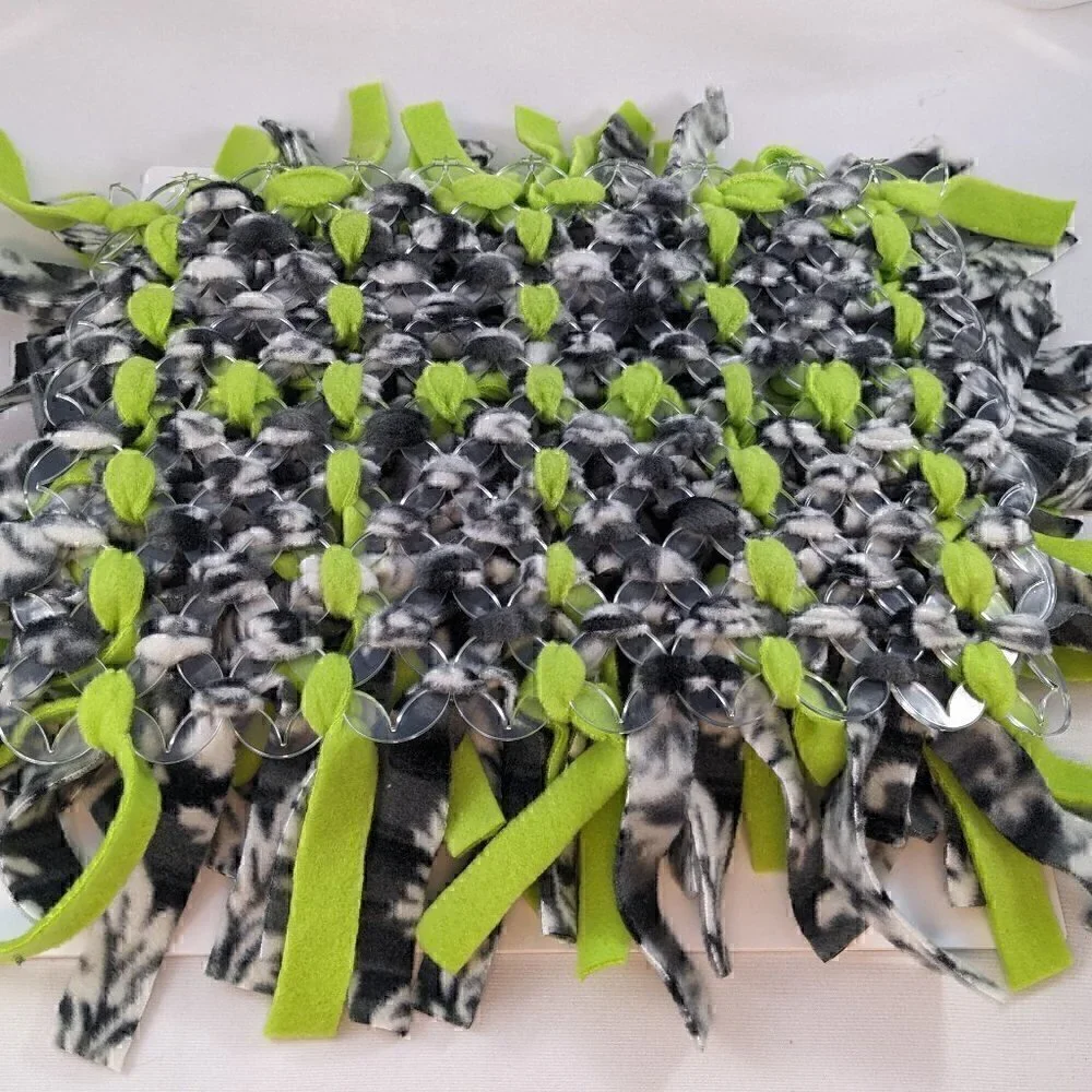 NEW Dog/Cat Snuffle Mat - Black/Green/Floral #7